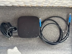 Telekom Glasfaser Modem 2 Inkl Wandhalterung Glasfaseranschlusskabel - Bild 1 von 2