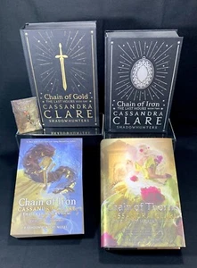 Fairyloot Chain Of Gold & Chain Of Iron By Cassie Clare Can’t Be Shipped To USA - Bild 1 von 12