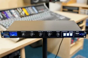 Dramastic Audio Obsidian - Picture 1 of 2