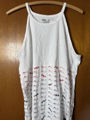Tanque de entrenamiento atlético Fila Sport blanco deletreado grande Foto 1 de 4