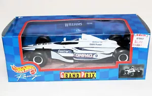 Coche de carreras Hot Wheels Grand Prix F1 McLaren F1-2000 escala 1:24 #9 modelo de juguete - Imagen 1 de 2