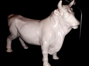 Ancienne  Faïence craquelée Taureau pour comptoir de  Boucherie Début XX  41 CM - Imagen 1 de 16