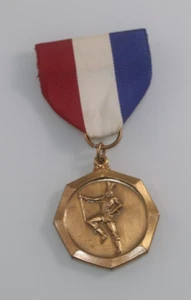 Vintage Drum Major Medallion with Ribbon - Bild 1 von 4