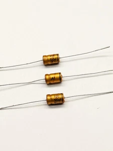3 piezas. Condensador electrolítico axial de audio de gama alta ROE (Roederstein) 100uF/25V - Imagen 1 de 1