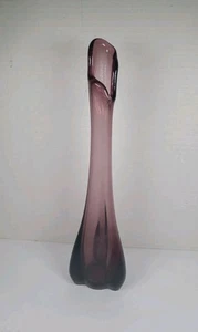 Vintage MCM Wikinger Glas lila Amethyst geschwungene Knospe Vase 11 cm hoch - Bild 1 von 7