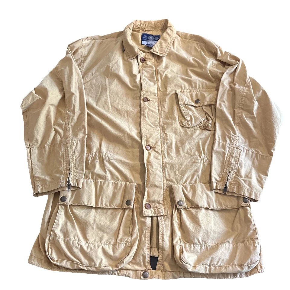 Chaqueta utilitaria ligera pequeña Gap para hombre de colección botón amarillo botón cremallera botón Foto 1 de 4