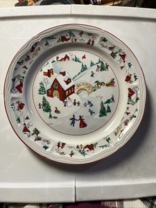 Farberware Weiß Weihnachten 95 10,5" Rund Speiseteller Serviertablett - Bild 1 von 4