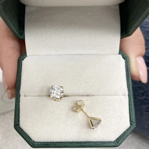 Diamond Stud Earrings E VS1 3 Ct IGI Certified Round Lab created 14K Yellow Gold - Picture 1 of 11