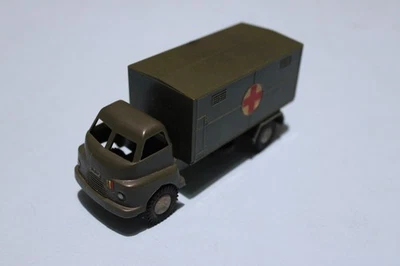 POLITOYS AUTOAMBULANZA MILITARE (COD. 8) S. 1:41 OTTIMO NO BOX - Immagine 1 di 3