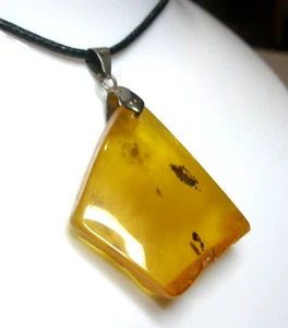 GENUINE BALTIC AMBER PENDANT HONEY COLOR, with Cord, 6 gr!!! - Picture 1 of 20