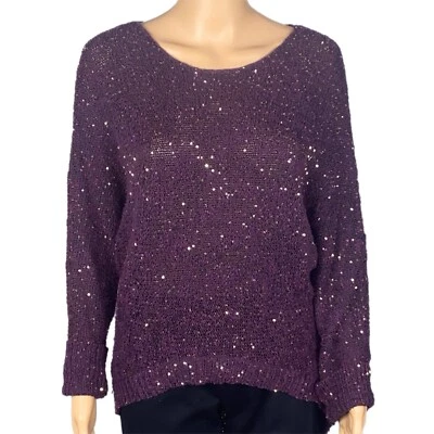 Suéter Bisou Bisou Asimétrico Morado con Lentejuelas Doradas en Todo Mediano Usado en Excelente Condición Foto 1 de 4