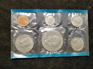 1977 conjunto de dólar de centavo a través de plástico de Estados Unidos como nuevo - Imagen 1 de 2