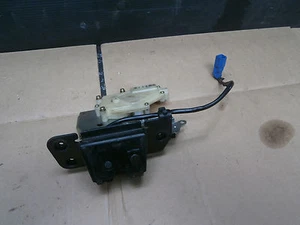 HONDA HRV 1999-2005 MALETERO PORTÓN TRASERO BLOQUEO CENTRAL MECANISMO DE CAPTURA - Imagen 1 de 12