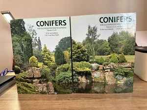 Confirs: The Ilustrated Encyclopedia-Volumes 1 and 2 - Bild 1 von 3