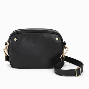 Thirty One DOUBLE ZIP CROSSBODY Black Smooth Pebble Brand New  - Picture 1 of 1