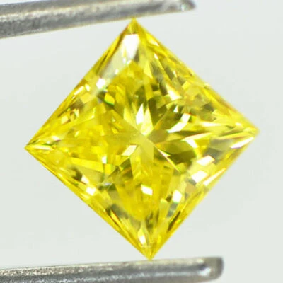 Loose Princess Cut Diamond Fancy Yellow Color VVS2 Enhanced Certified 1.05 Carat - Image 1 of 4