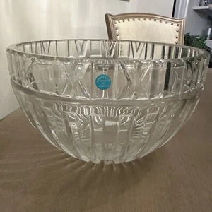TIFFANY & CO ATLAS 9 & 3/4” LARGE CENTERPIECE BOWL Lead Crystal-Signed RETIRED - Picture 1 of 3