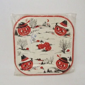Vintage Halloween Paper Plates Sealed 6 Plates House of Paper USA 1930's/40's JO - Picture 1 of 5