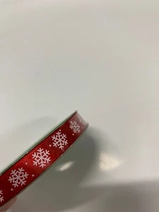 New! Christmas Crafts Red Ribbon White Snowflakes Printed Pattern 10 Yards - Picture 1 of 4