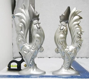 Vintage Arnel’s Ceramic Roosters Pair In Grey And Silver Tones - Picture 1 of 14