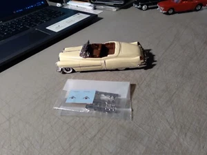 RETRO VITESSE 1:43 1953 CADILLAC CONVERTIBLE BEIGE MADE IN PORTUGAL - Picture 1 of 9