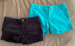 2 American Eagle Damenshorts Größe 4 Midi-Stretch-Shortie mit Bündchen Eingrifftaschen - Bild 1 von 5