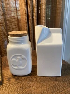 FOOD NETWORK White Porcelain Creamer & Sugar MILK CARTON & BOTTLE WITH CORK LID - Picture 1 of 4