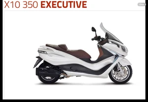 Piaggio X10 350 Executive Scooter - Picture 1 of 24