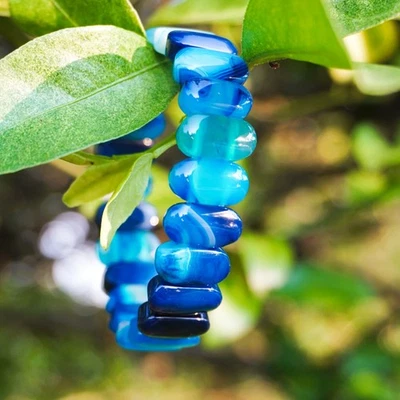 Pulsera de piedras preciosas de ágata, joyería colorida, piedras preciosas azules tonificadas, elástica Foto 1 de 4