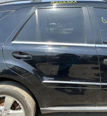 Passenger Rear Side Door 164 Type ML350 Fits 06-11 MERCEDES ML-CLASS 831332 Foto 1 de 4