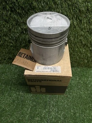 PISTÓN INTERNACIONAL 222010R11 NSN 2805-00-756-8813 Foto 1 de 4