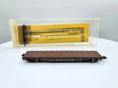 **READ* Con-Cor N Scale Pennsylvania 50’ Steel Flat Car PRR 457082 - Image 1 of 4