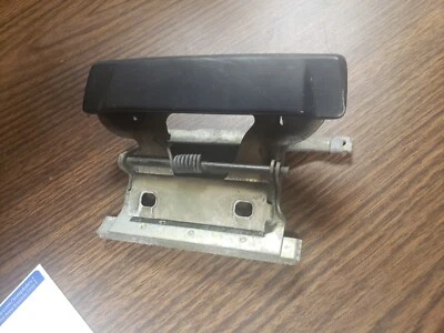 BMW E30 325e M3 1984-1990 pasajero delantero derecho exterior manija de puerta OEM Foto 1 de 3