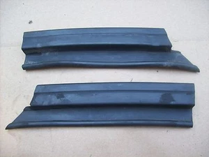 PORSCHE 944 Turbo S2 - Headlight to Nose Panel Gasket Weather Strip Molding - Picture 1 of 12