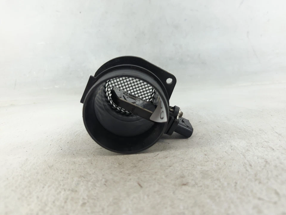 Medidor de flujo de aire másico Volkswagen Passat 2008-2010 Maf MZUDR Foto 1 de 4