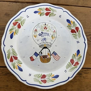 Henriot Quimper 10" Teller "Bluff Gardens 1999" französische & amerikanische Flaggen Ballon - Bild 1 von 13