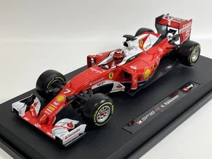 Kimi Raikkonen Ferrari SF16 H scala 1:18 Burago 11640D - Foto 1 di 10