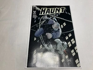Haunt 10 fast neuwertig + 9,6 Bilder Comics Kirkham McFarlane Capullo 2011 - Bild 1 von 17