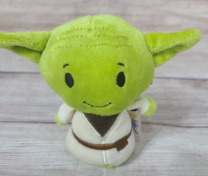 Hallmark Itty Bittys Star Wars Plush Yoda Stuffed Toy Figure Green 4" - Picture 1 of 5