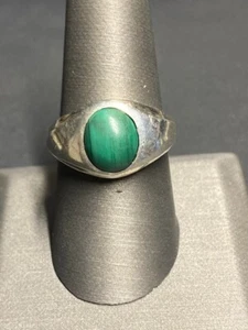 MEN'S 925 STERLING SILVER AND MALACHITE RING SIZE 9 - Picture 1 of 6