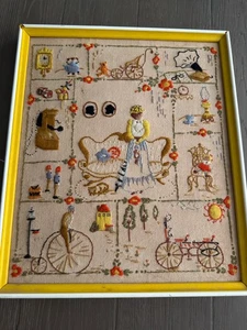 Vintage gerahmtes Textil Wandbild Crewel Stickerei Handarbeit Fahrrad 17” x 20” - Bild 1 von 14