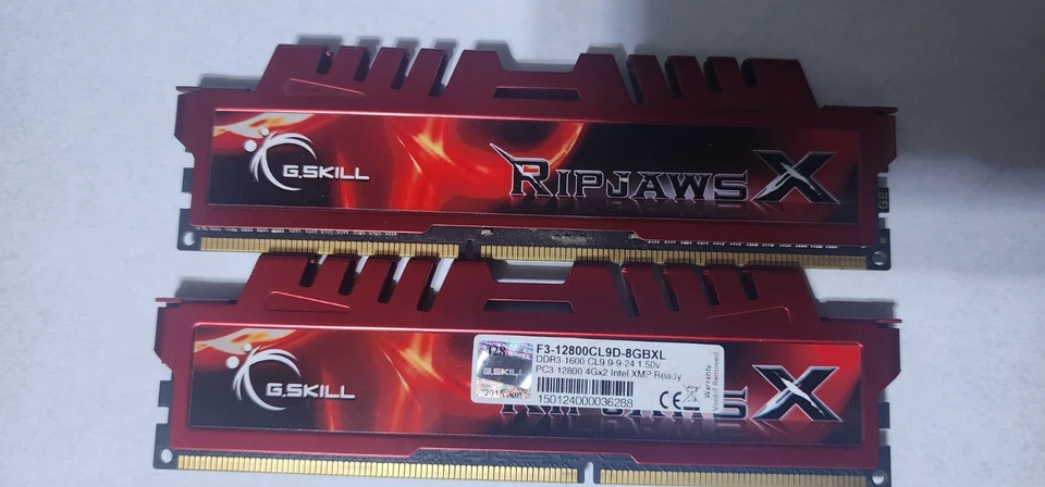 G. SKILL 8 GB UDIMM 1600 MHz PC3-12800 DDR3 Memory (F3-12800CL10S-8GBXL) - Image 1 of 1