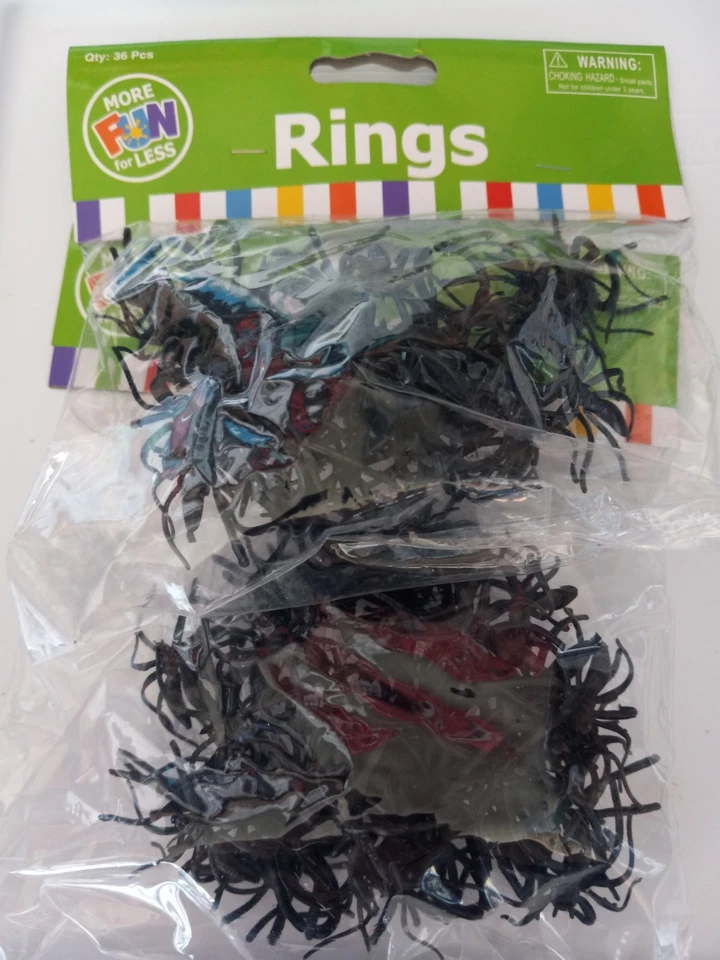 Anillos de araña negros de plástico (6dz.) - Nuevo - Sin usar Foto 1 de 1