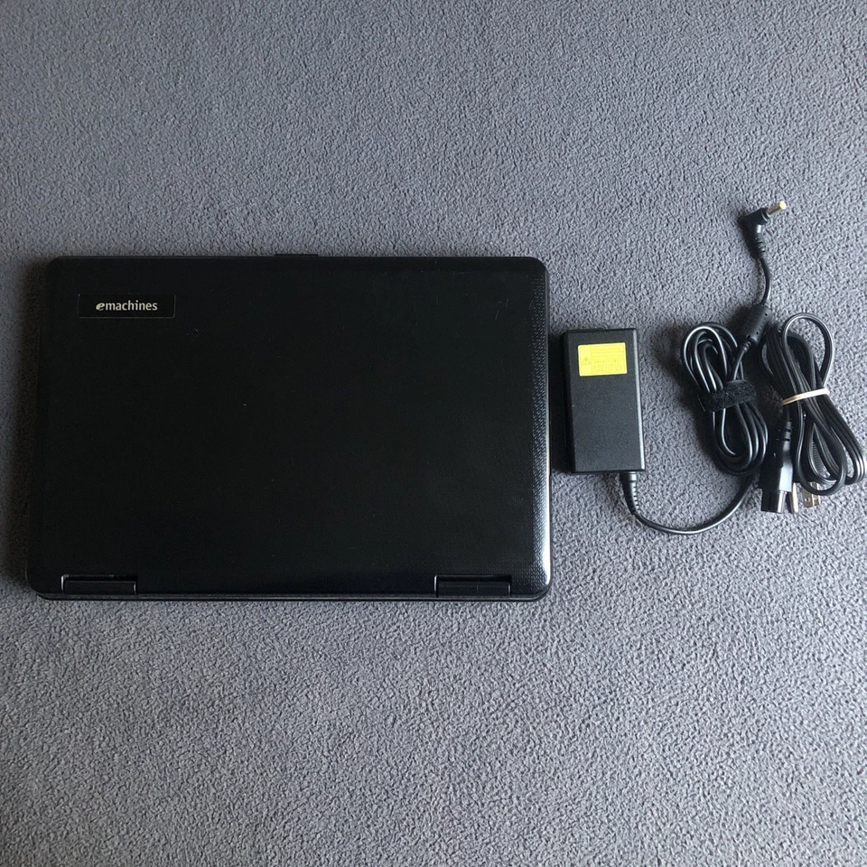 eMachines D525-2925 ноутбук Intel Celeron 3GB RAM + 240GB HDD Windows 10 Pro работает - Изображение 1 из 4