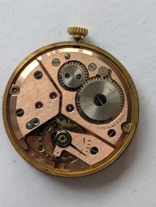Vintage Peuseux 330 Mechanical Watch Movement (Spares/Repairs) - Picture 1 of 8