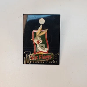 Bugs Bunny at Six Flags Amusement Park Lapel Hat Pin - Looney Toons Rare - Picture 1 of 5