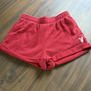 Playboy rote Sportshorts elastischer Bund Damengröße Medium "  - Bild 1 von 12