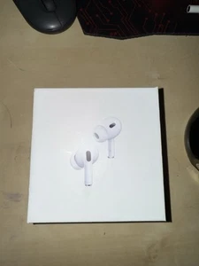 Apple AirPods Pro 2nd Generation with MagSafe Wireless Charging Case (USB‑C)... - Photo 1 sur 2