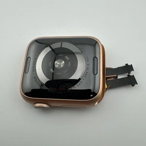 Apple watch serie 4 40mm GPS - LTE custodia oro rosa e piccole parti - Foto 1 di 6