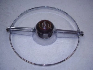 1946 1947 1948 1949 1950 STUDEBAKER HORN RING AND CENTER - Picture 1 of 5